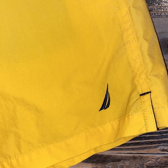Nautical Yellow Swim Trunks with pockets size XL - Picture 2 of 5